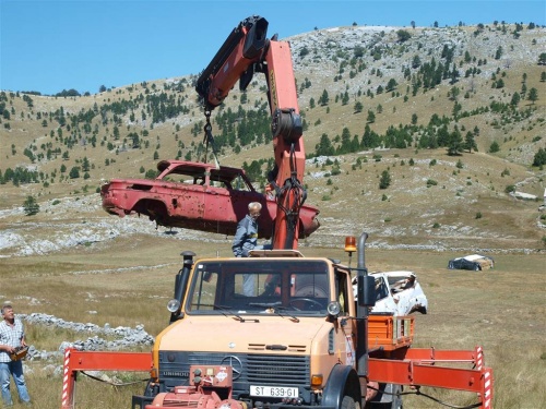 Kako su olupine stigle do vrha Dinare?